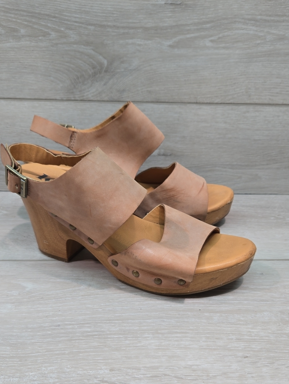 Korks By Kork Ease Women’s Nude Leather Slingback Clog Sandals Shoes Sz 9